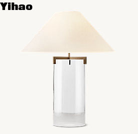 Hohle zylindrische Basis minimalistische moderne Studientabellenlampe 110V-120V