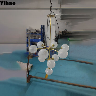 Yihao Moderne Luxus Handgeblasene Glasleuchter mit Messing Körper und E12 Glühbirnenbasis für Wohnzimmer und Schlafzimmer