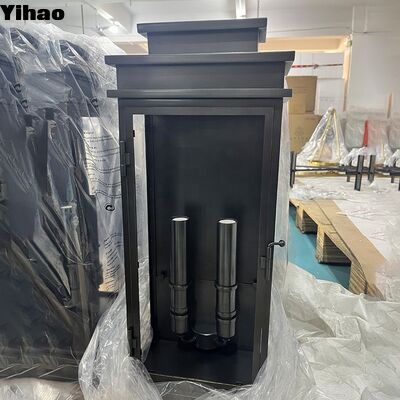 Moderne handgefertigte Messingwandlampe mit warmer weißer LED-Beleuchtung für die Wandmontage in Wohnzimmern