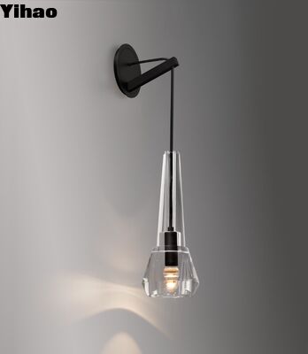 Höhenverstellbare Messing-LED-Wandlampe Moderne ovale Glaswand für das Wohnzimmer